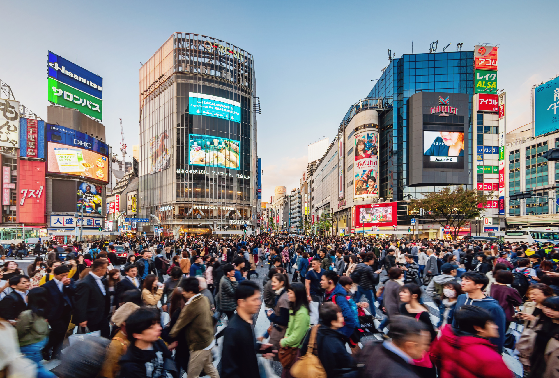 Cruce de Shibuya repleto de gente