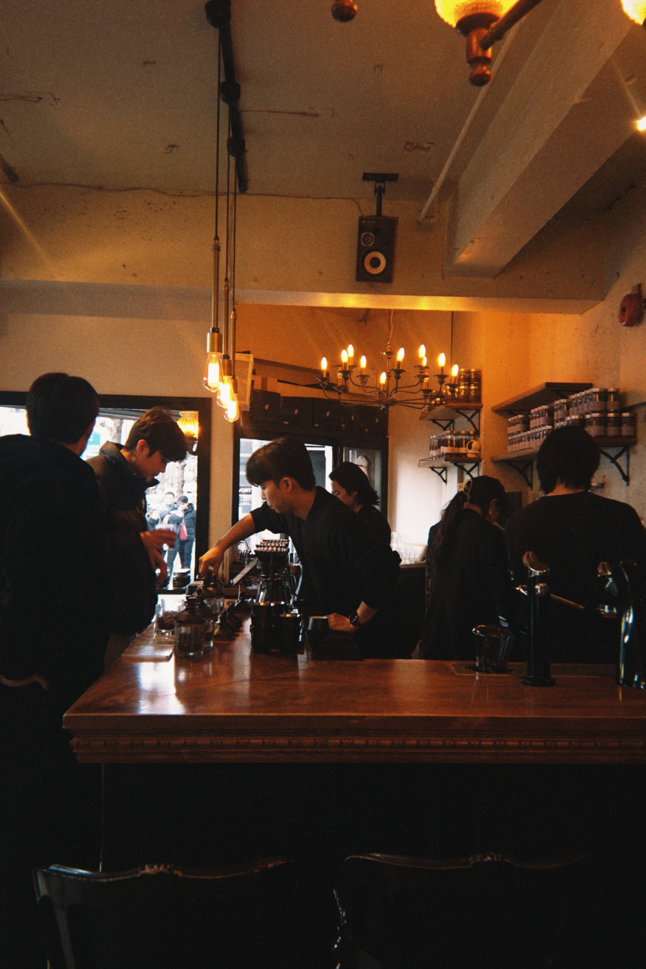 Interior de Glitch Coffee & Roasters