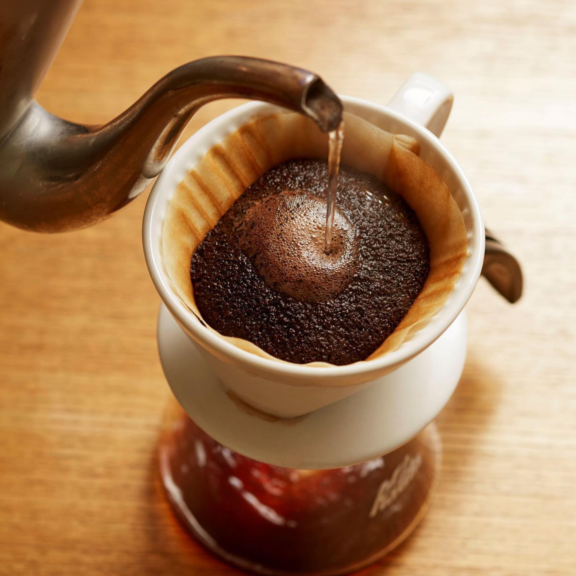 Café pour over en Charcoal Roast Coffee RIN