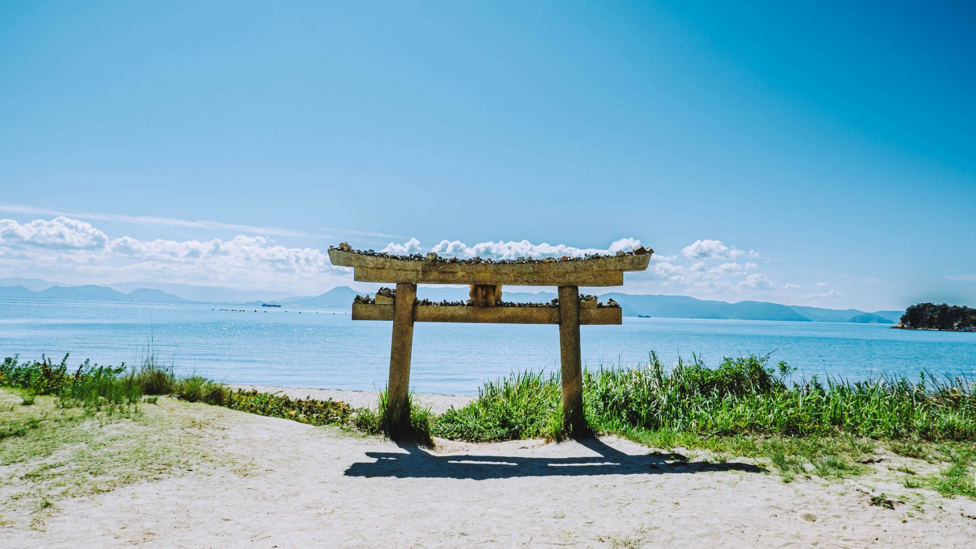 Torii de Naoshima en Benesse Art Site
